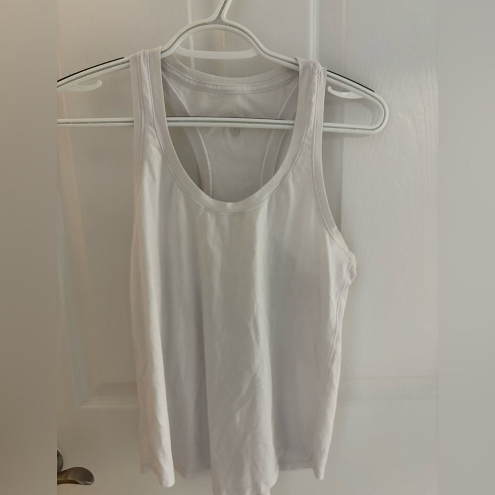 Lululemon love tank size 2 white workout yoga running cotton tank top